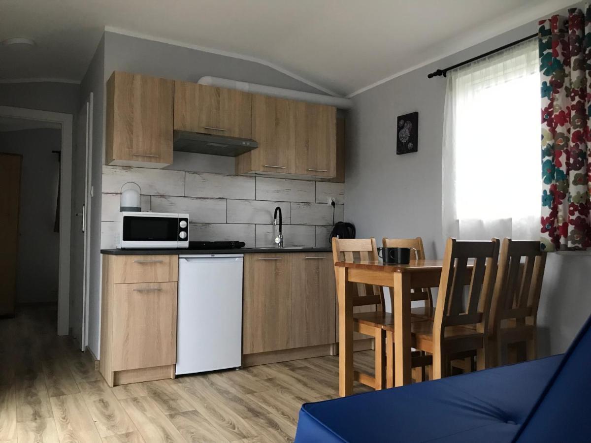 Domki Przy Osrodku Narciarskim Trzepowo Hotel Trzepowo  Buitenkant foto